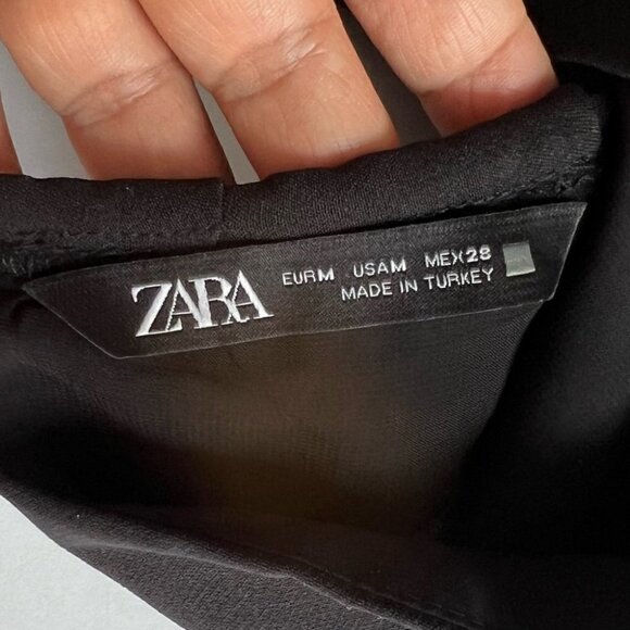 Zara, Women’s camisole with chain strap - Black. Size: M. NWT - Picture 6 of 15
